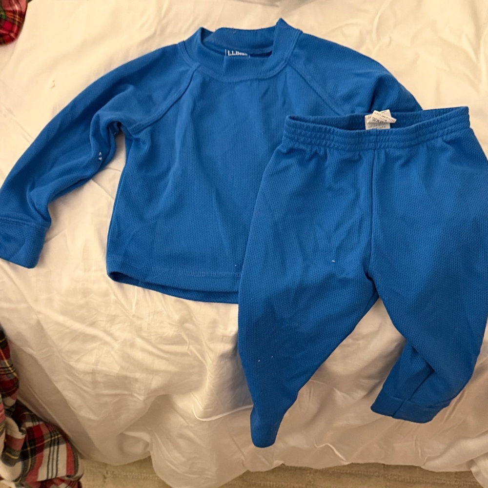 L.L. Bean Kids Blue Base layer set